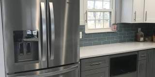 BURKE CENTER - BEAUTIFULLY UPDATED 3 LEVEL TOWNHOUSE WITH GARAGE BURKE CENTER - BEAUTIFULLY UPDATED 3 LEVEL TOWNHOUSE WITH GARAGE Gallery 15