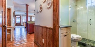 26 Atlantic Avenue Gallery 19