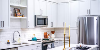 Alexan Florence Gallery 73