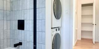 (73) The Maisel Manor Gallery 19