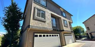Gated Hayward Townhome with 2-Car Garage & Private Patio Gallery 14