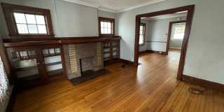 391 Roycroft Drive 391 Roycroft Drive Gallery 1