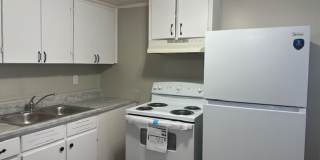 209 Johnson Street ~ Bonnie Doone Gallery 4