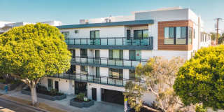 1115 SM Apartments Gallery 8