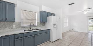 Two Bedroom Duplex in Bonita Springs Gallery 8