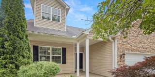 Spacious House in Hadley Park Gallery 3