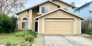 Large 3 Bedroom 2.5 Bath House w/ Garage in Vallejo -- COMING SOON !!! Gallery 1