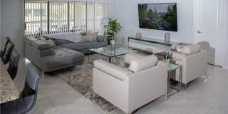 503 SW 11th Court Gallery 1