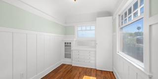 Charming Sherman Heights 2-Bedroom, Available Now! Gallery 19
