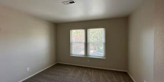 2-Bedroom Home with Loft in Lakeridge Springs Gallery 22