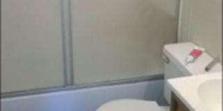 3 Bedroom one bath convenient location Gallery 6