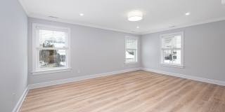 6 Edgewood Street Gallery 18