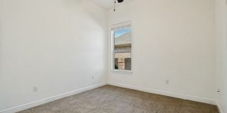 204 Captains Court Gallery 20