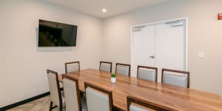 Blvd 64 Apartments Gallery 9