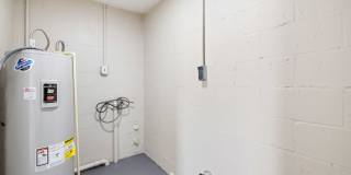 Spacious 3bdrm/1bath with bonus room ** $1,595.00 ** Section 8 OK ** Ready NOW ** Gallery 25