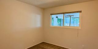 6063 Pineland Avenue Gallery 9