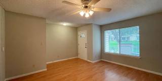 Great Condo for lease in North Austin! Gallery 6