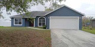 132 SW Elderberry Drive Gallery 1