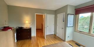 128 Warren St. Gallery 13