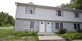 3 bedroom / 1.5 bathroom Town Home in Chesterton Gallery 1