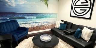 408 W Queen St Gallery 17