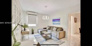 174 NE 47th St Gallery 2