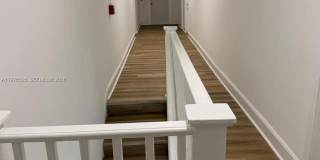 337 SW 10th Ave Gallery 6