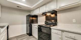 London Square Apartments Gallery 14