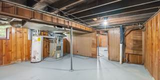 FOR RENT – 1965 Arlington Ave Gallery 34