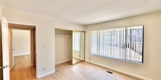 AVAILABLE NOW: BIG College Area Townhome 4bd/2.5ba HUGE garage, AC, pool, W/D Gallery 30