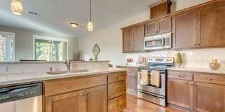 Amazing luxury home for rent!! Gallery 1