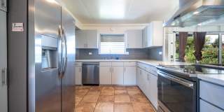 Rarely Available 3BA/2BA/3-4 Pkg SF in Aiea Heights Gallery 13