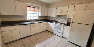 Spacious 3 Bedroom/2 Bathroom Home in Hudson -Pet Friendly! Spacious 3 Bedroom/2 Bathroom Home in Hudson -Pet Friendly! Gallery 8