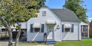Spacious 4BR House in Norfolk Spacious 4BR House in Norfolk Gallery 1