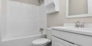 308 Caroline Avenue Gallery 23