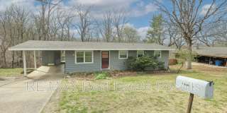 9 Finger Dr Gallery 1