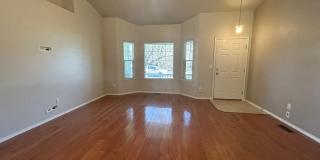 115 Cassidy Dr | Bonus Room, RV Parking, Community Pool/Park & Backyard Planter Boxes! 115 Cassidy Dr | Bonus Room, RV Parking, Community Pool/Park & Backyard Planter Boxes! Gallery 4