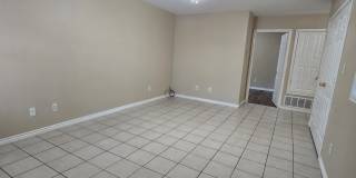 2800 McDonald Gallery 9