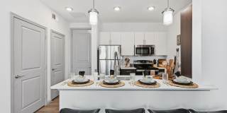 Liv+ Arlington - Student Housing Gallery 9