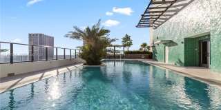 11 NE 6th St Gallery 15