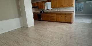 3 Bedroom, 2 Living Areas in Single Family Home close to Alamo Heights San Antonio Gallery 1