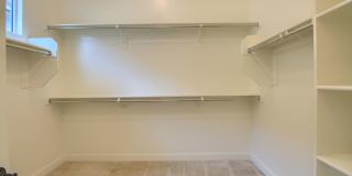 Modern 4BR Avance Home:Gated, Resort Pool, Gym & Quick Downtown Access Gallery 55