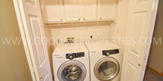 Beautiful 2 bedroom, 1.5 bath Townhouse in West Des Moines with 1-car attached garage Gallery 14