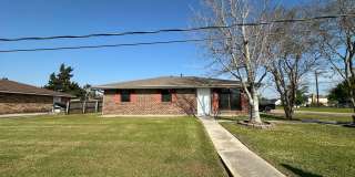 Newly renovated 3 bedroom 2 bath in East Houma Gallery 1