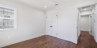8802 S Wilton Place Gallery 18
