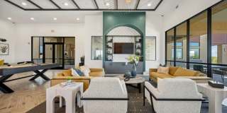Longbow Luxury Apartments Gallery 6