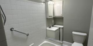 Charming updated 3 bed 1 bath in amazing location Gallery 21