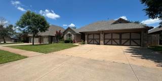 4 Bedroom Home in Edmond Gallery 1
