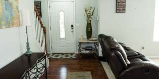 Single Family Home in Norfolk Gallery 7