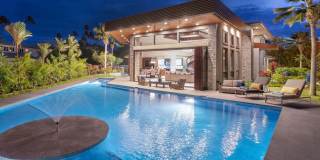 Kahala Grand Splendor. Contemporary Luxury residence w/ a large pool. Gallery 25